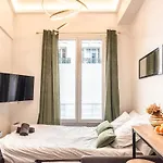 Studio Elegant Esprit Loft Avec Ac