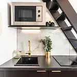 Studio Elegant Esprit Loft Avec Ac